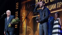 Снигирь, Лядова, Иванова на вручении наград лучшим сериалам