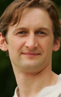 Денис суханов актер фото