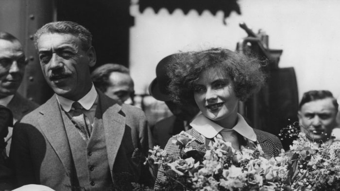 Грета Гарбо с Морицем Стиллером, 1925 год | Источник: Rex / Fotodom.ru