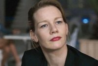 Кастинг: Сандра Хюллер, Джесси Племонс, Джон Гудмен, Риз Ахмед, Дакота Джонсон, Адриа Архона, Керри Кондон