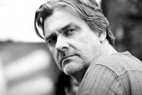 Умер британский актер Рэй Стивенсон