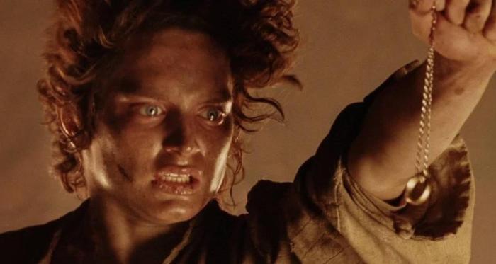 Элайджа Вуд намекнул на значительное расширение вселенной «Властелина колец»