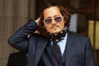 Джонни Депп требует нового судебного разбирательства
