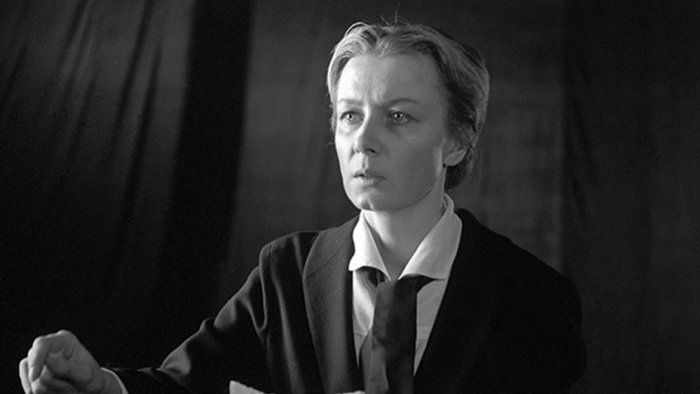Алла Демидова в фильме «Шестое июля» | Источник: Аргументы и факты
