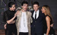 Редмэйн и Роулинг на премьере «Фантастических тварей»