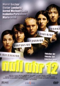 «Null Uhr 12»