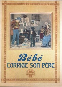 «Bébé corrige son père»