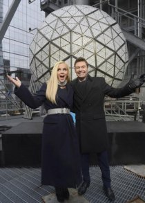 «Dick Clark's New Year's Rockin' Eve with Ryan Seacrest 2014»
