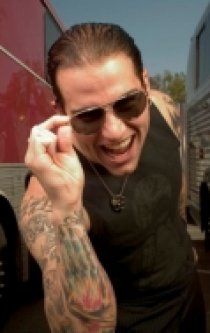 Фотография «M. Shadows»
