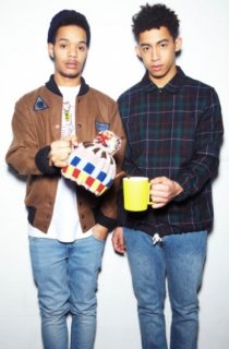 Фотография «Rizzle Kicks»