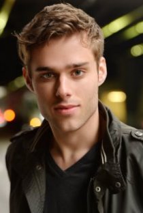 Фотография «Joshua Tyler Kelly»