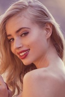 Фотография «Элизабет Феррара»