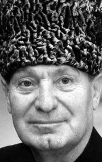 Фотография «Махмуд Эсамбаев»