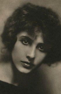 Фотография «Henriette Bonard»